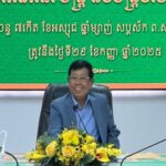 ឯកឧត្តមទេសរដ្ឋមន្រ្តី អៀង មូលី អញ្ជើញជាអធិបតីប្រគល់រង្វាន់ដល់ជ័យលាភីក្នុងប្រឡងសរសេរតាមអានភាសាខ្មែរ