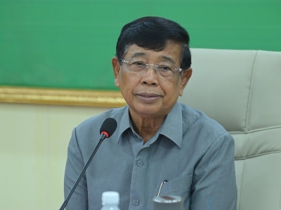 កិច្ចប្រជុំត្រួតពិនិត្យវឌ្ឍនភាពការងារសម្រេចបាន និងទិសដៅអនុវត្តបន្តរបស់គណៈកម្មាធិការប្រយុទ្ធនឹងជំងឺអេដស៍ខេត្តក្រចេះ